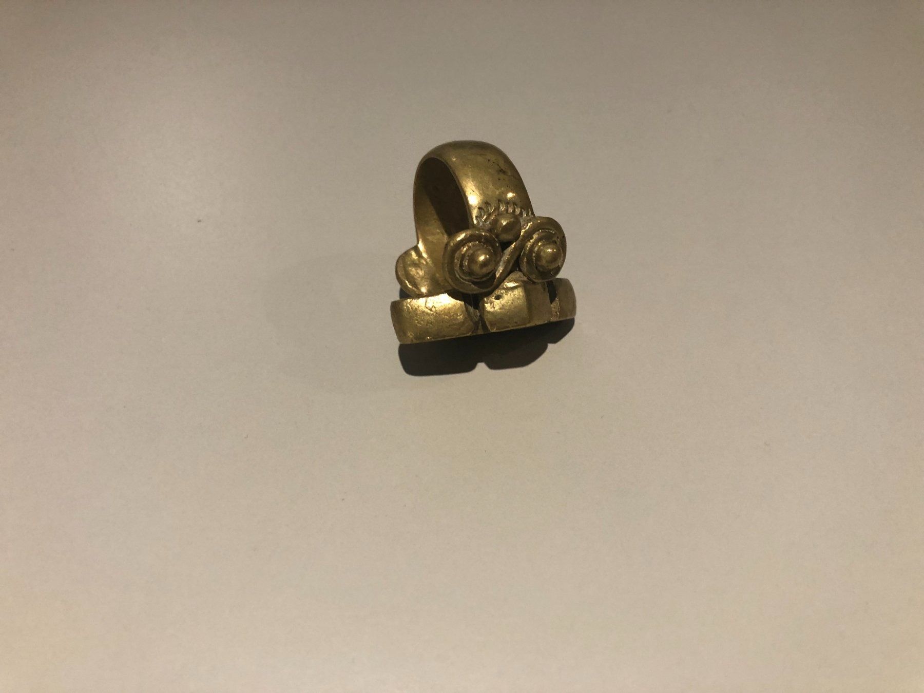 Anelli: Messing Ring Vintage Statement Goldfarben – Usato da Wängi venduto da Argon180 3