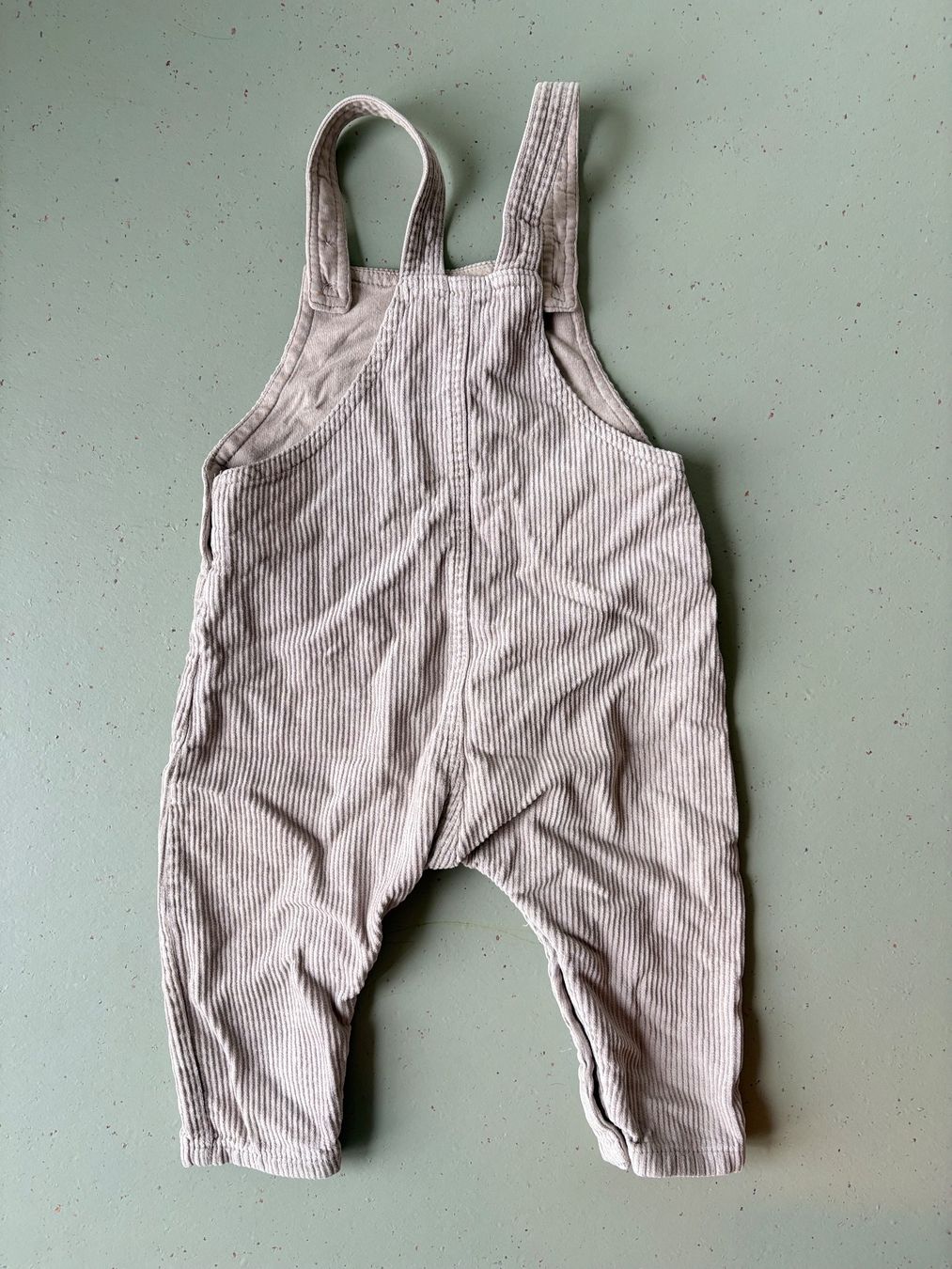 Pantaloni: Süsse Latzhose, Gr. 74/80 – Usato da Zürich venduto da Nook_5 1