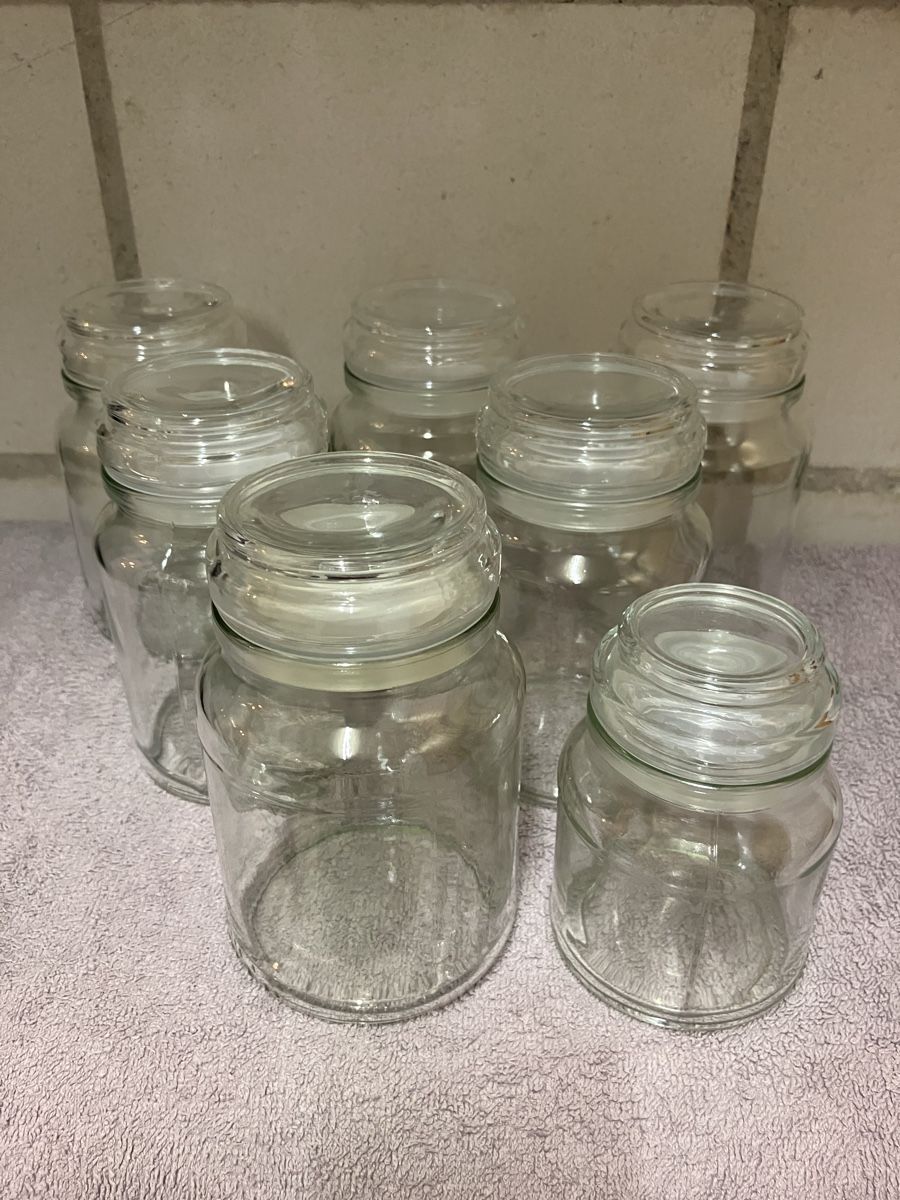 Behälter & Ähnliches: Set of 7 Glass Storage Jars – Gebraucht aus Wettingen von BAG4478
