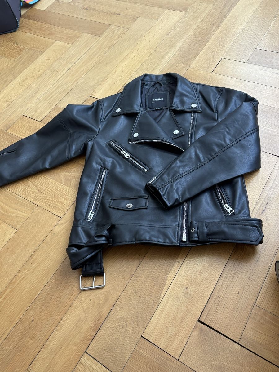 Pull&Bear Jacken: Pull&Bear Jacke, Schwarz, Gr. S, Top Zustand! – Gebraucht aus Basel von Claudiam57