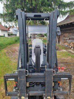Linde Carrelli elevatori e a forche: Elektrovierradstapler Linde E25, Jg. 2009 – Usato da Aarberg venduto da kreuzagrar3270 2