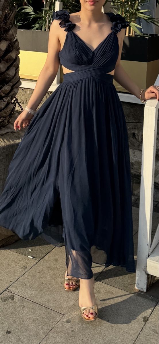 Morgan Vestiti: Wunderschönes Sommer-Abendkleid dunkelblau Gr. M – Nuovo (secondo la descrizione) da Liestal venduto da sha_92sb
