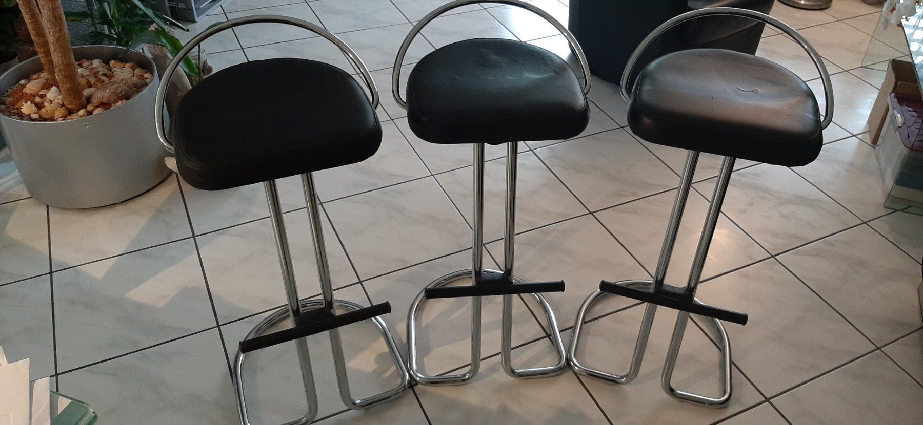 Hocker: Barhocker, schwarz – Gebraucht aus Nänikon von bonsai64