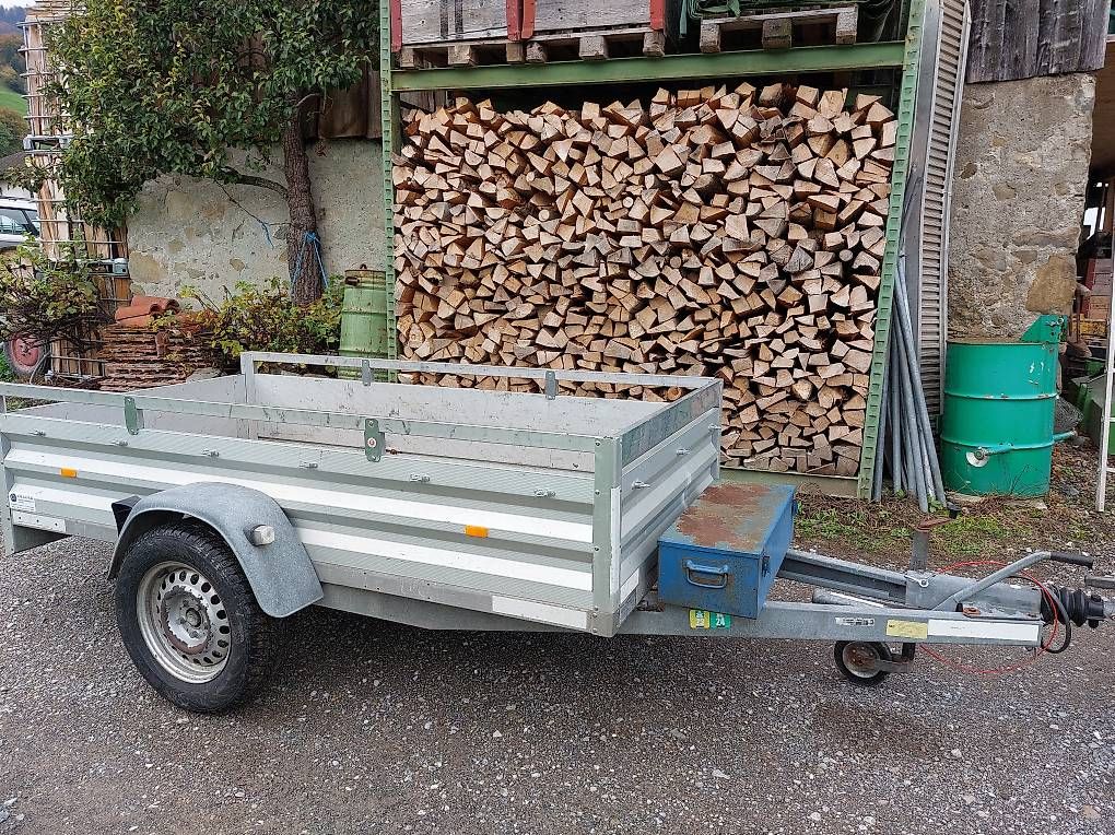 Remorques: Autoanhänger 1300kg mieten – D'occasion à Siebnen par Grosswis50 1