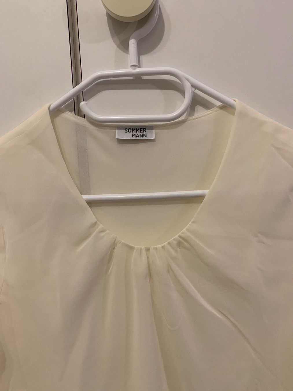 Camicette: Neue Bluse von SOMMERMANN – Nuovo e nell'imballaggio originale da Lausen venduto da tiguan07 1