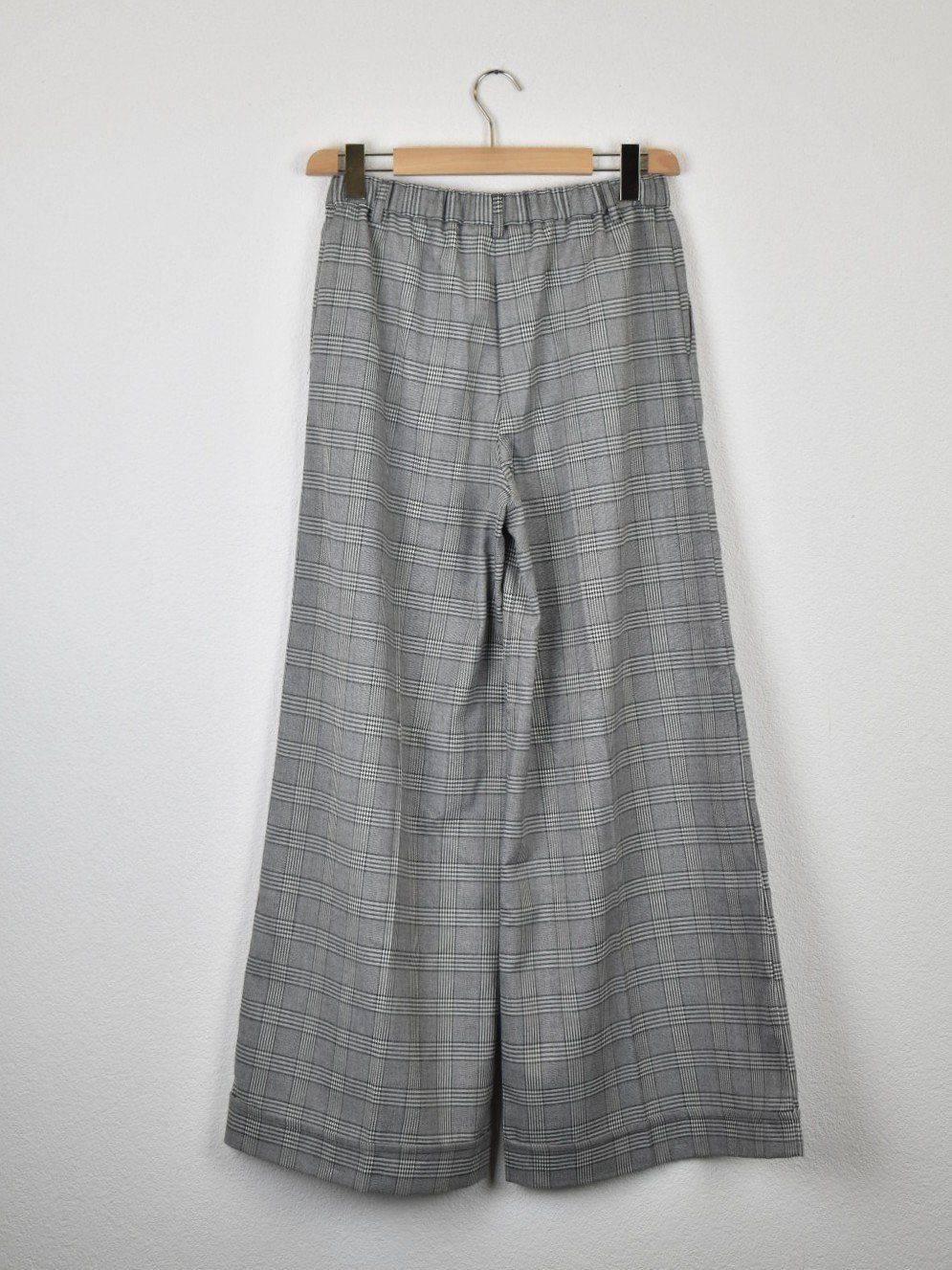 Liu Jo Pantaloni: Liu Jo Stoffhose, weites Bein, Gr.36 – Usato da Nürensdorf venduto da 2ND_STORY 1