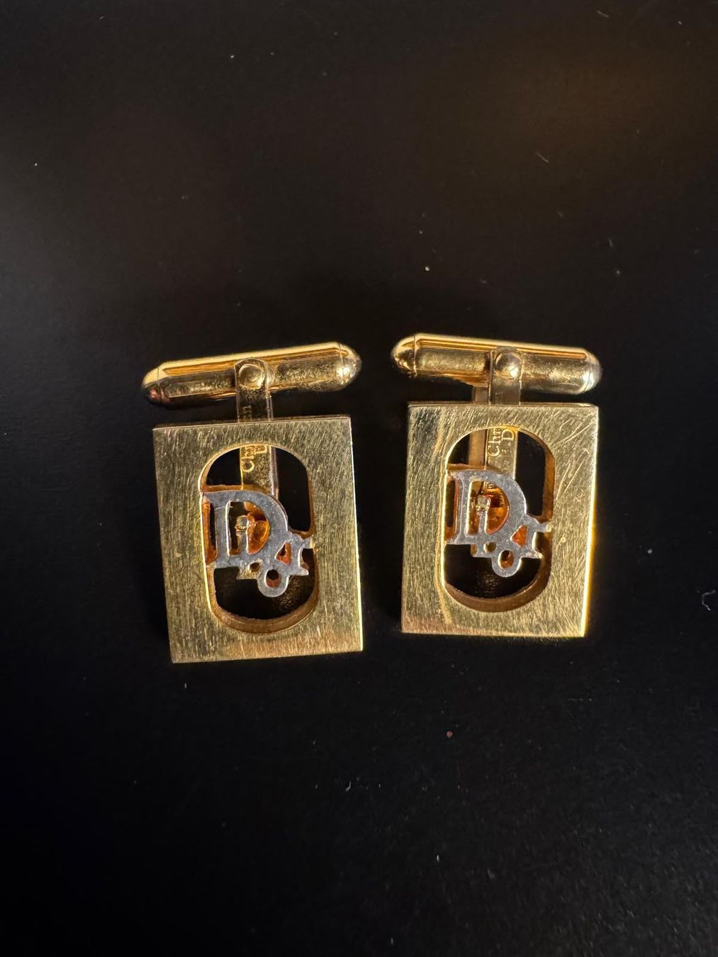 Dior Gemelli: Christian Dior Manschettenknöpfe – Usato da Winterthur venduto da Dejv