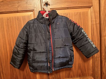 Tommy Hilfiger 2T