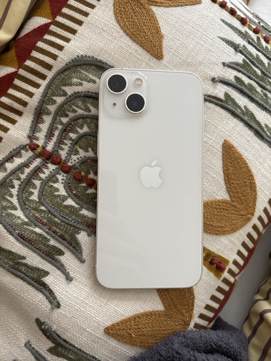 Apple Handys / Smartphones: iPhone 13 weiss – Gebraucht aus Zürich von ali_yl2p