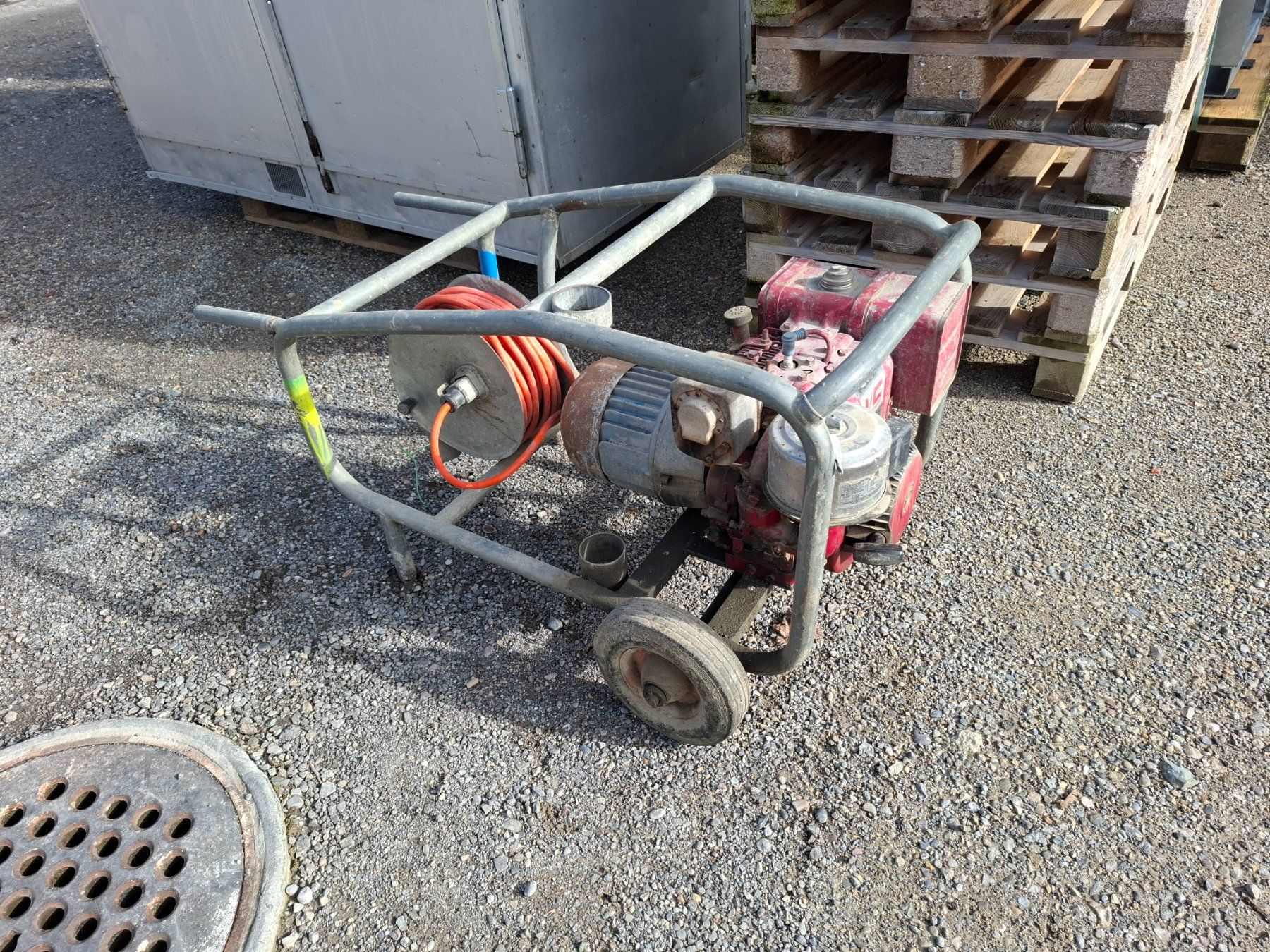 Tutti gli attrezzi: Benzinumformer 8.5 ps Motor – Usato da tamins venduto da MagazinGRZH