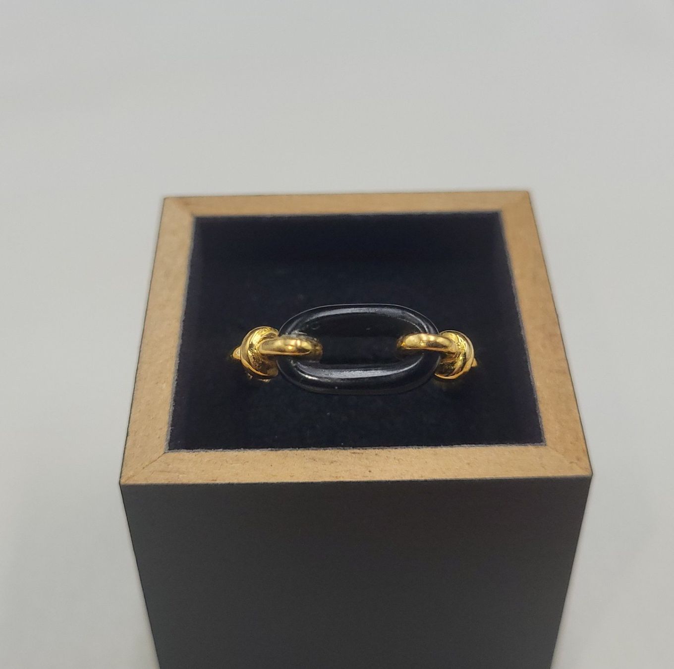 Cartier Anelli: 18 Karat 750 Cartier Ring Mit Onyx – Usato da Wald ZH venduto da Dasilver 4