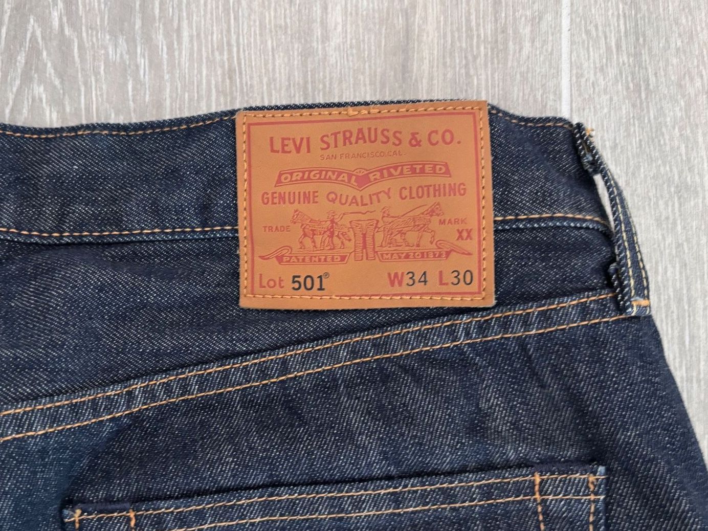 Levi's Jeans: Levis 501 W34/L30 1x Blue + 1x Black – Neu (gemäss Beschreibung) aus Châtelaine von Maronggi 3