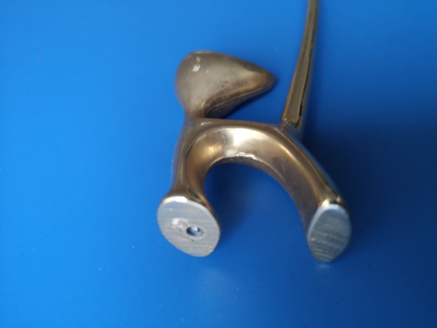 Supporti a parete: Ringhalter ca 14.8 cm – Usato da Schaffhausen venduto da Leveron13 5