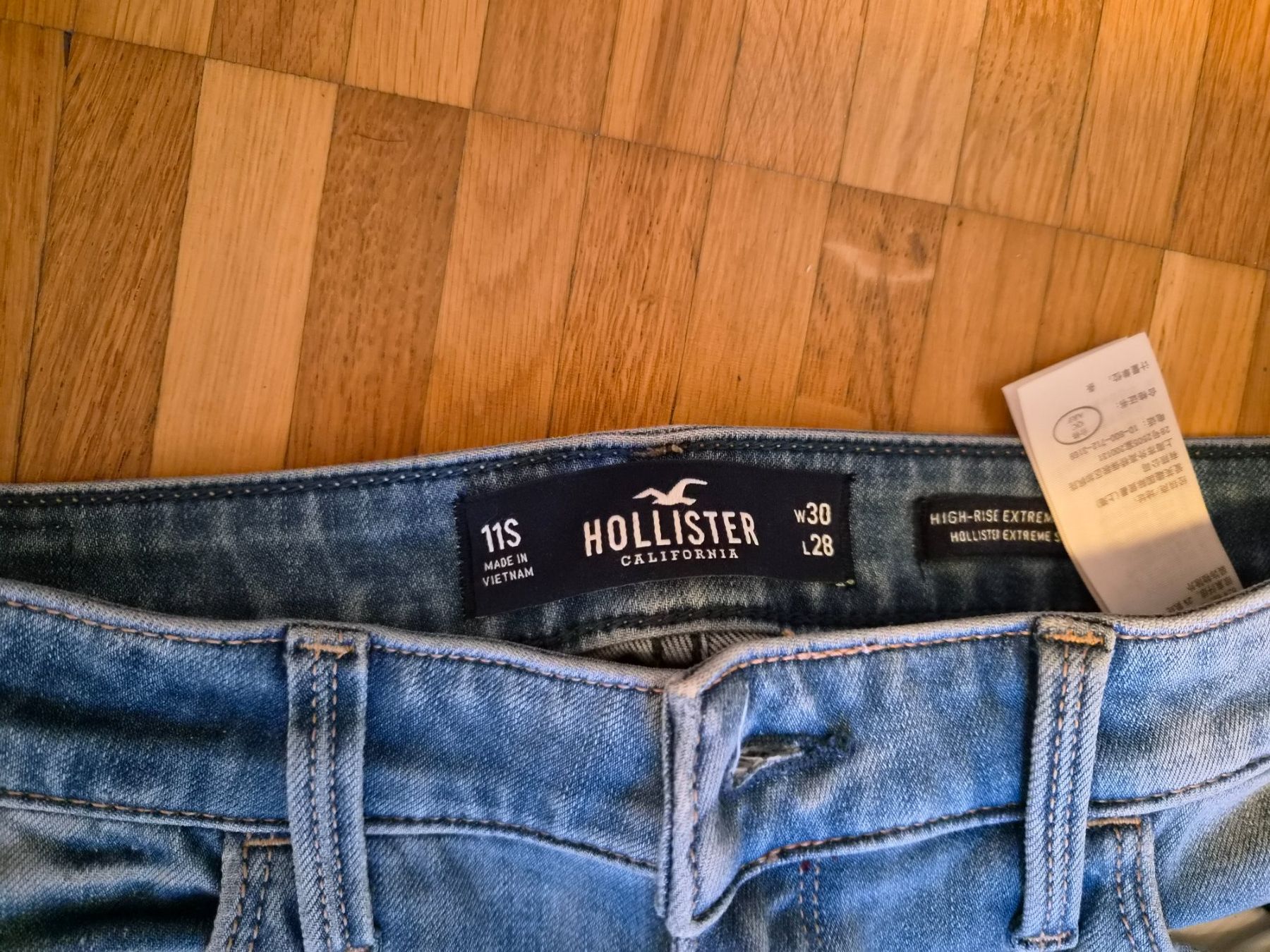 Hollister Jeans: Jeans hollister – Usato da Agno venduto da siuxy 1
