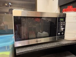 Intertronic Mikrowelle Edelstahl – 1000 W – guter Zustand