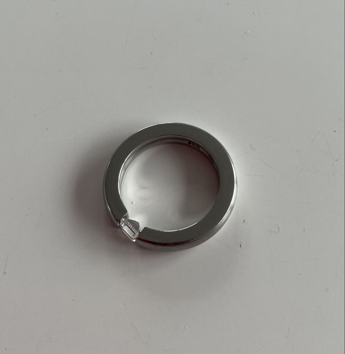 Anelli: Edelstahlring mit Zirkonia Grösse 52 – Usato da Ostermundigen venduto da Pehido22 1