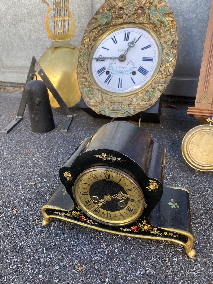 Orologi: antike Wanduhren  – Usato da Zürich venduto da Scudo0 5