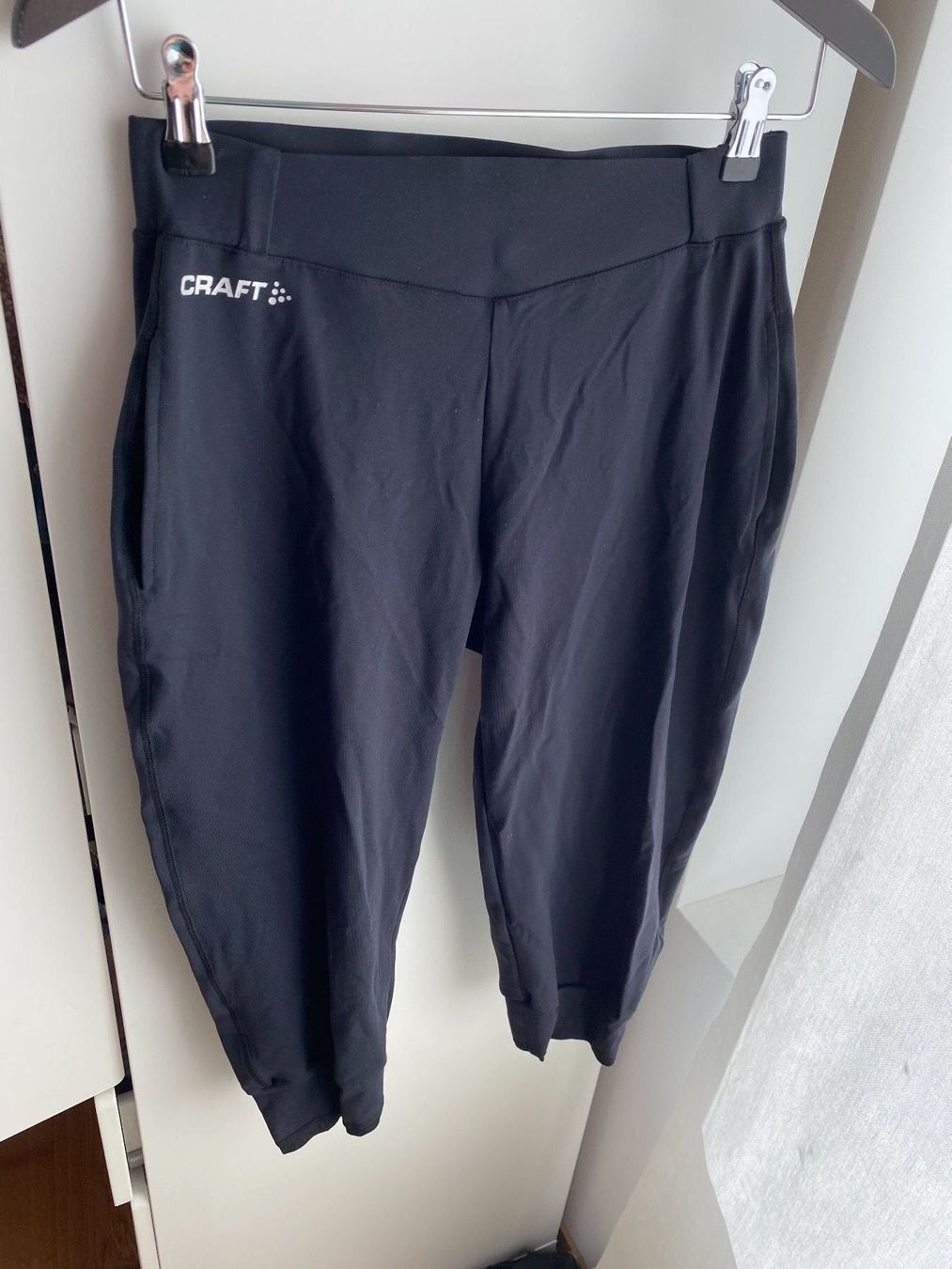 Craft Pantaloni: CRAFT 3/4 CAPRI Sporthose Damen, Gr. S – Nuovo e nell'imballaggio originale da Luzern venduto da falena01 1