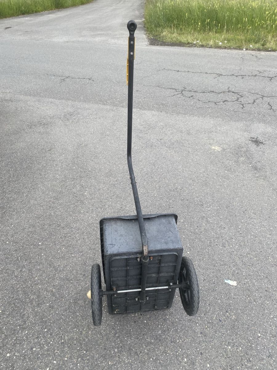 Rimorchi: Petite remorque pour vélo  – Usato da Concise venduto da collinet.1426 5