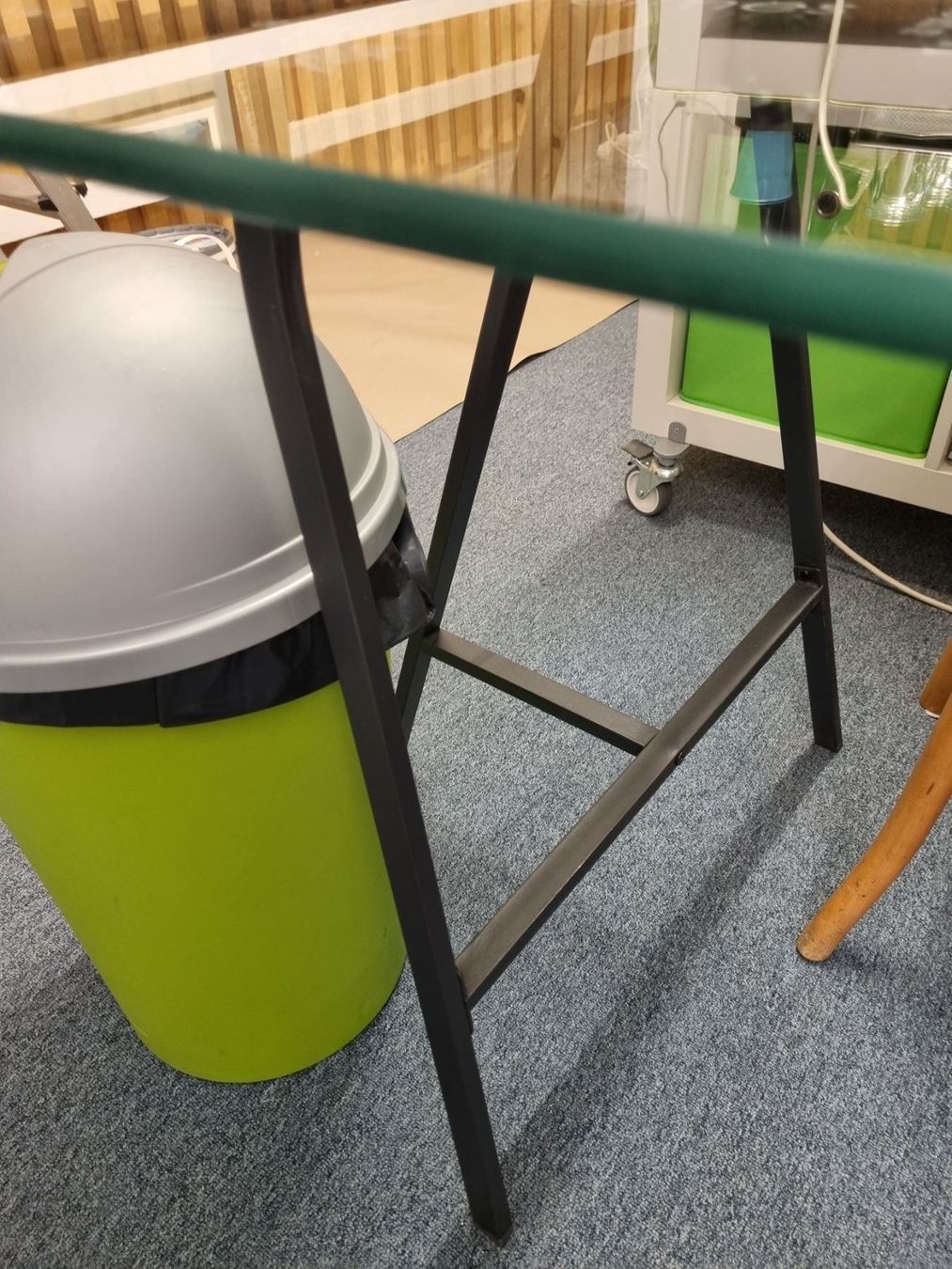Ikea Tische: GLAS TISCH – Gebraucht aus Zofingen von Felpa 2