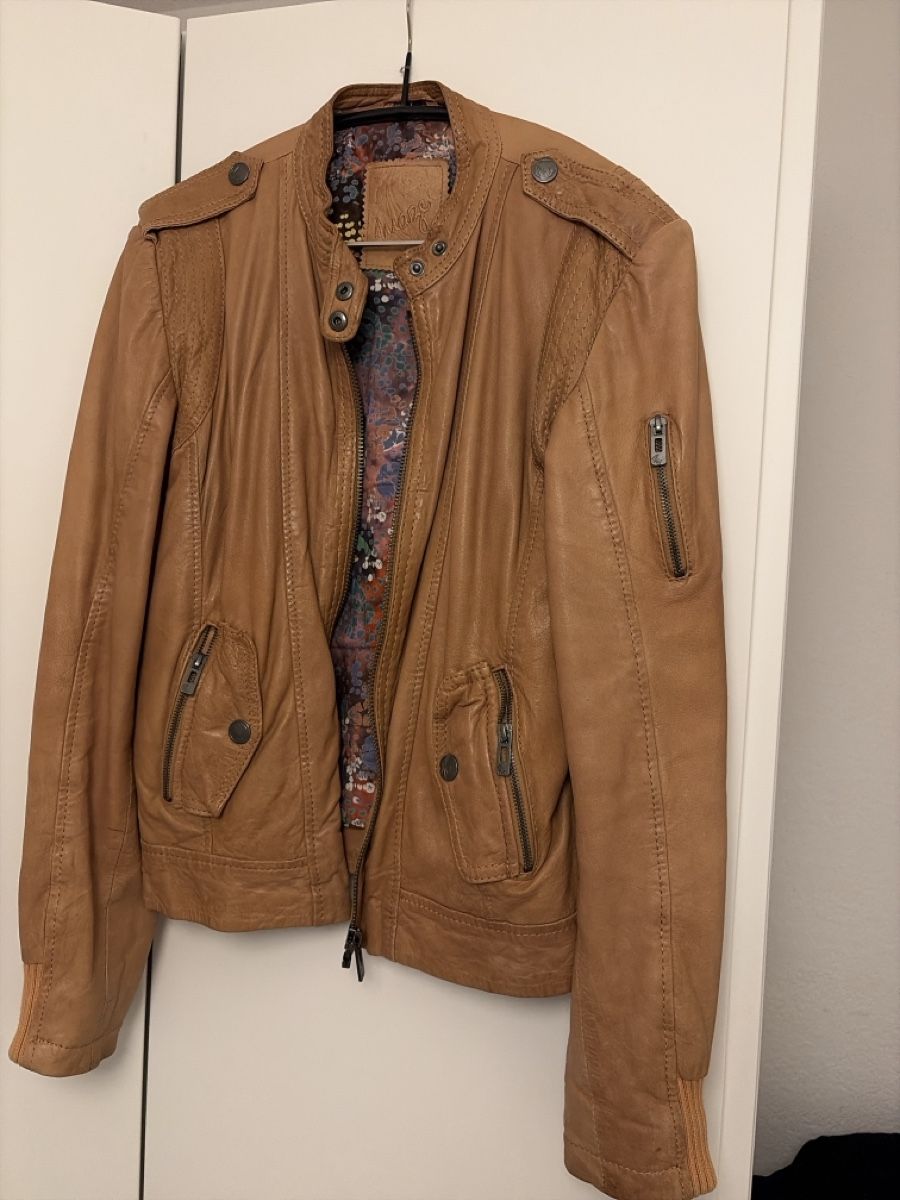 Jacken: Damen Lederjacke braun Grösse S gebraucht – Gebraucht aus Oberglatt ZH von kaj_tg7d