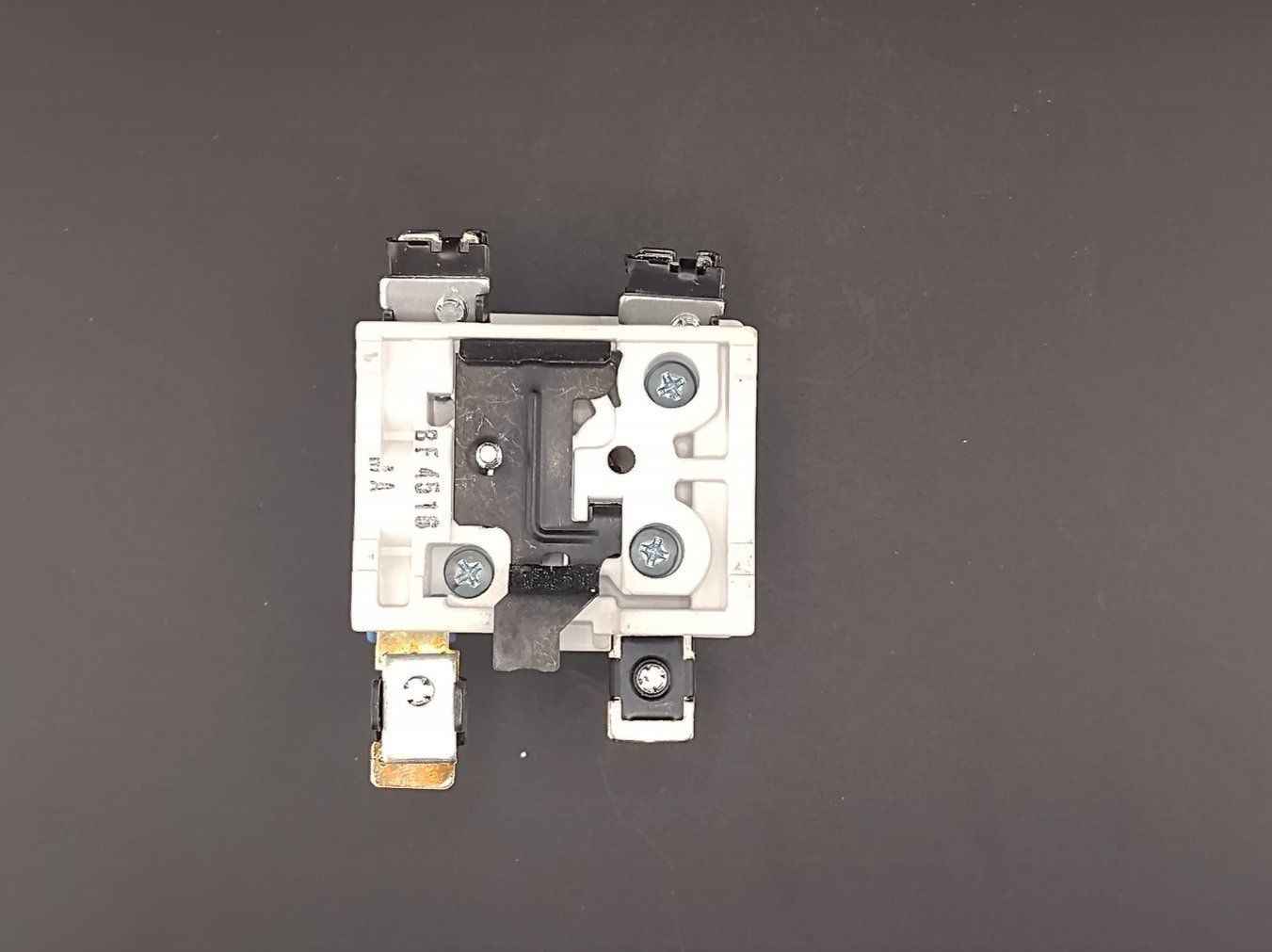 Hager Interruttori: Hager LM130 mit N – Usato da Winterthur venduto da Hint17 3