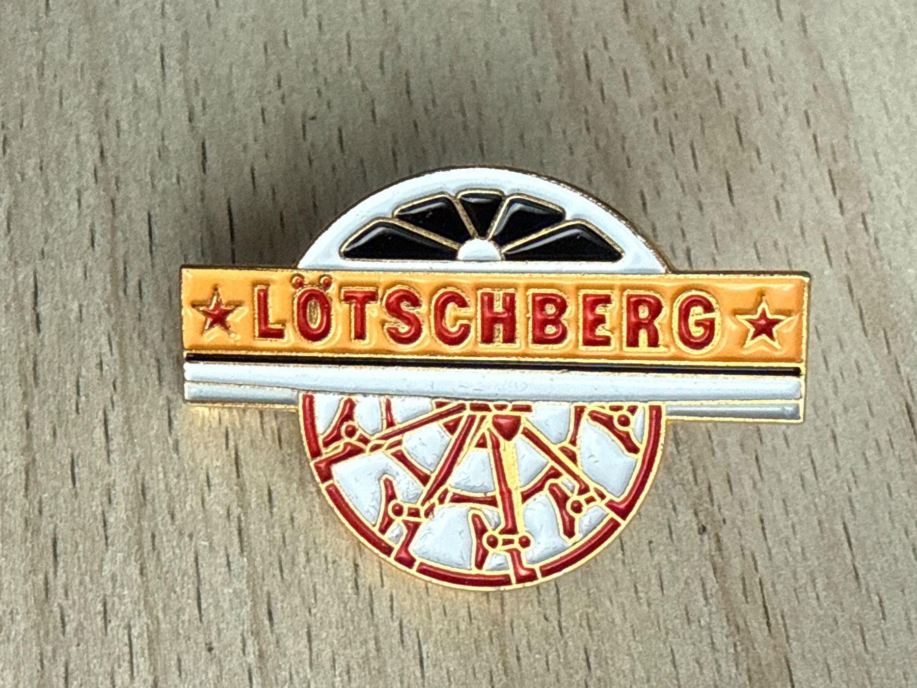 Placchette & Badge: Pin Lötschberg – Usato da Glattbrugg venduto da Schweigmatt