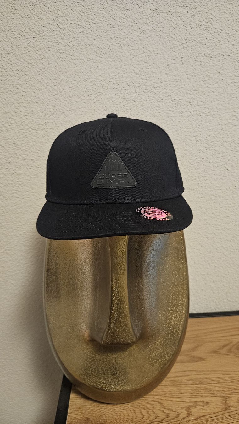 Chapeaux, bonnets & casquettes: 8x Cap neu und ungetragen – Neuf (Voir description) à Seon par flukastrim 3
