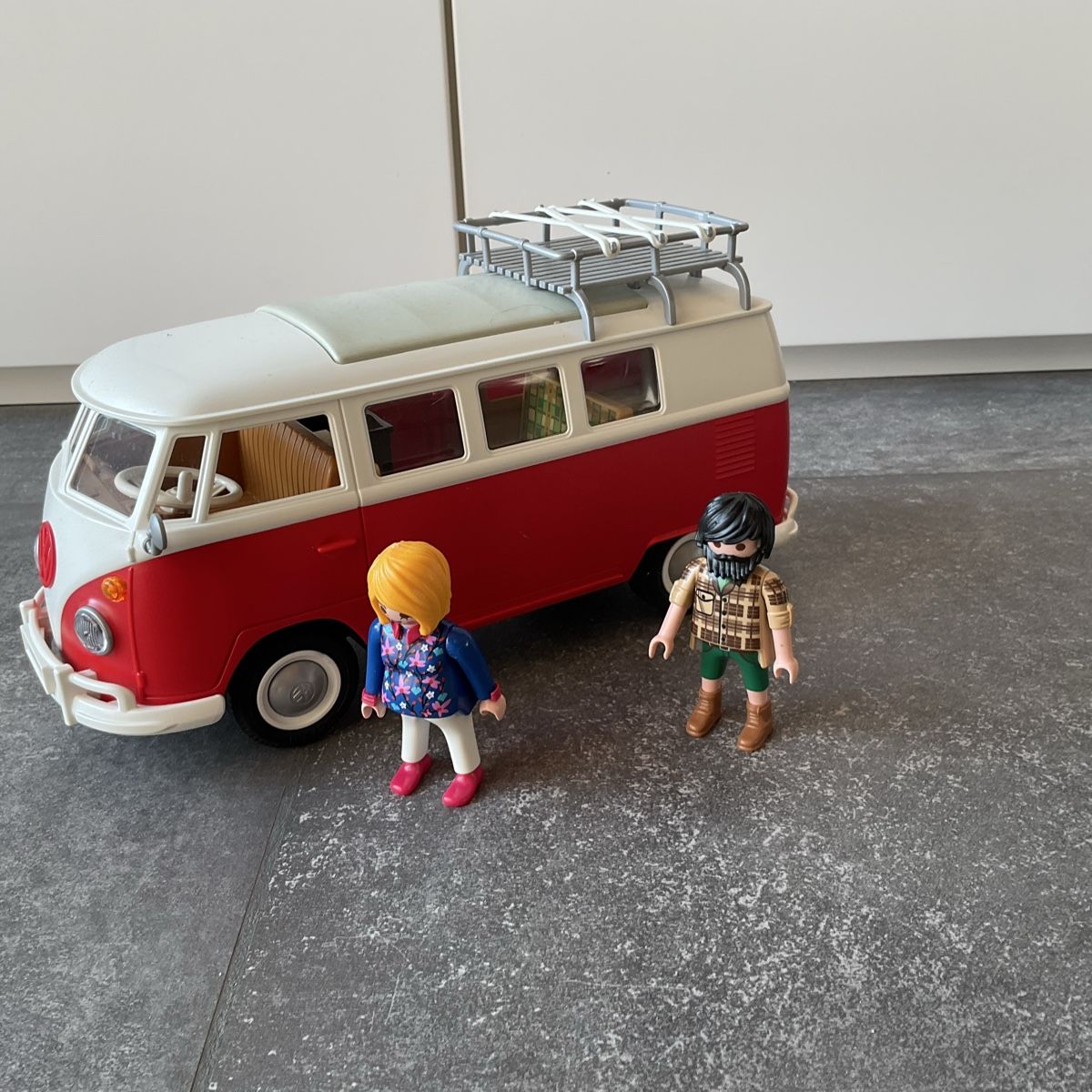 Playmobil Giocattoli: Playmobil VW T1 Campingbus – Usato da Olten venduto da coucou477