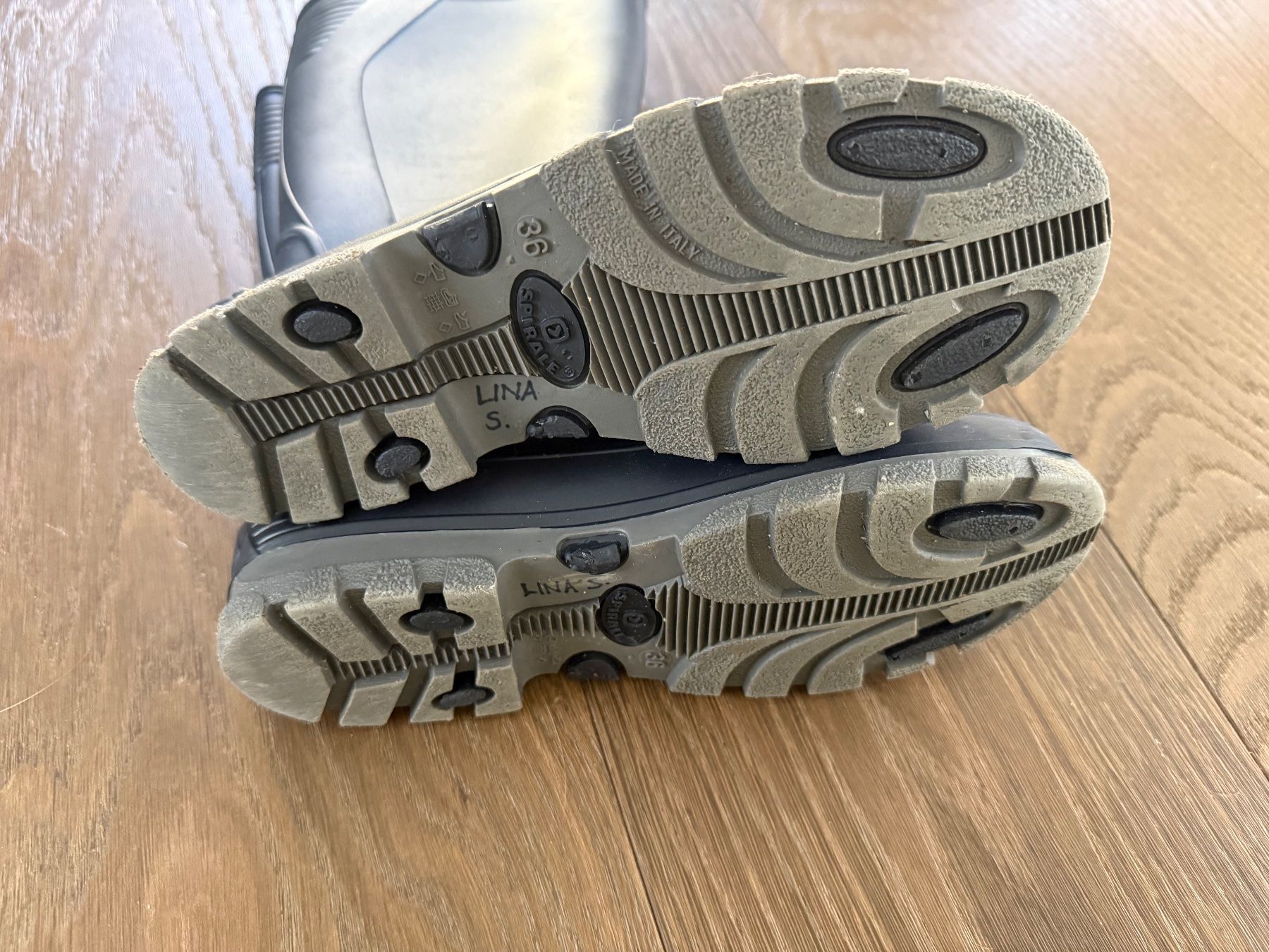 Schuhe für Jungen: Gummistiefel Gr. 36 – Gebraucht aus Winterthur von tanscha 1