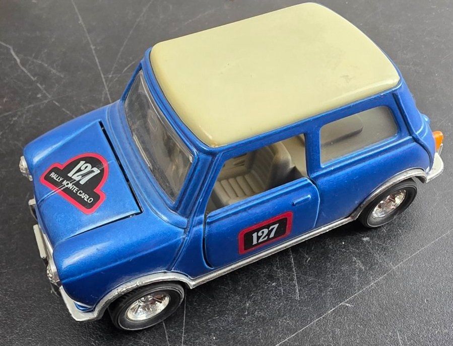 Cooper Modellautos: Mini Cooper "Rally Monte Carlo" – Modellauto – Gebraucht aus Flums von Flumsantik