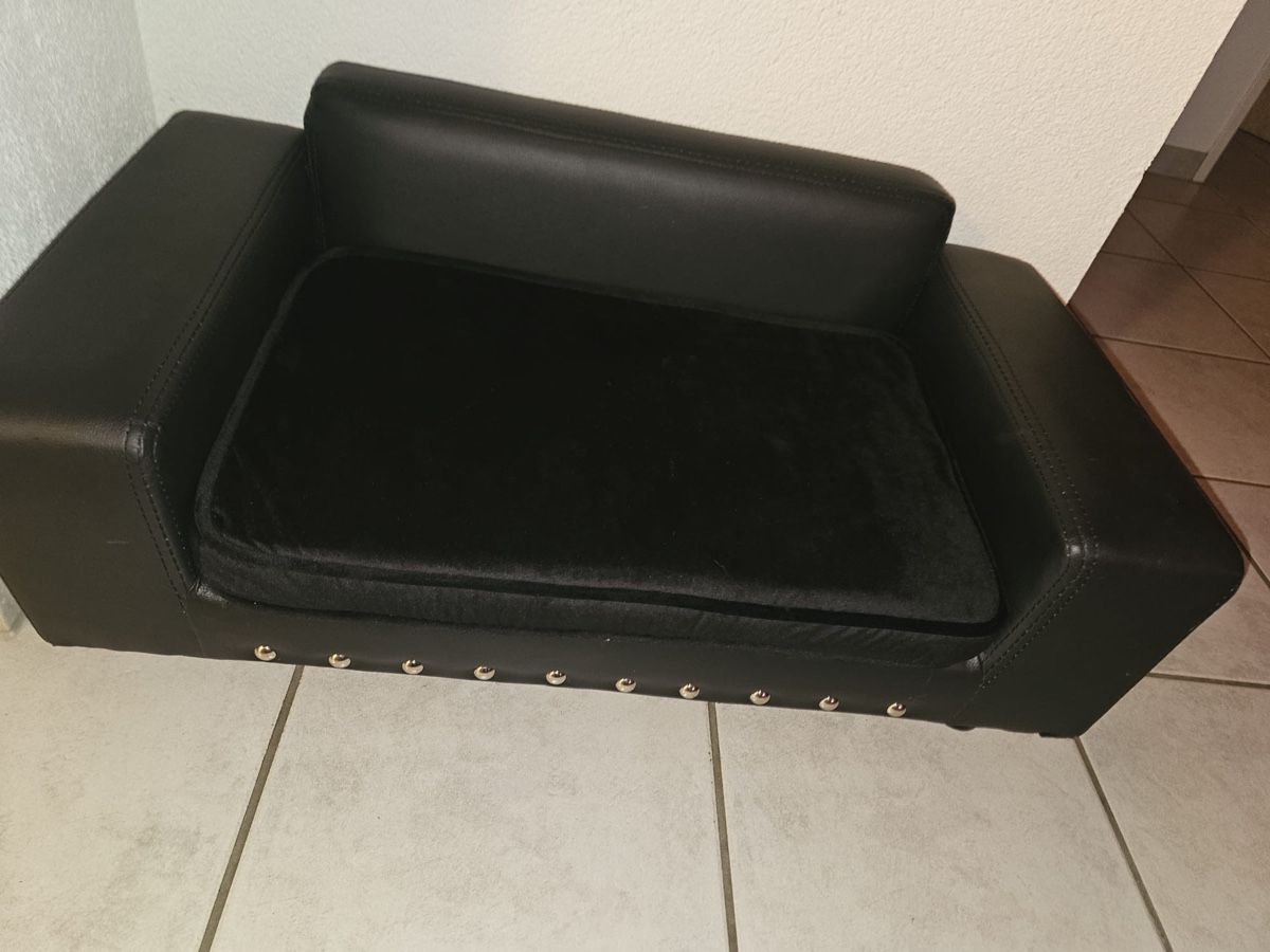 Cucce & Letti: Hunde Bett / Hunde Sofa – Nuovo (secondo la descrizione) da Turgi venduto da SvetlaM