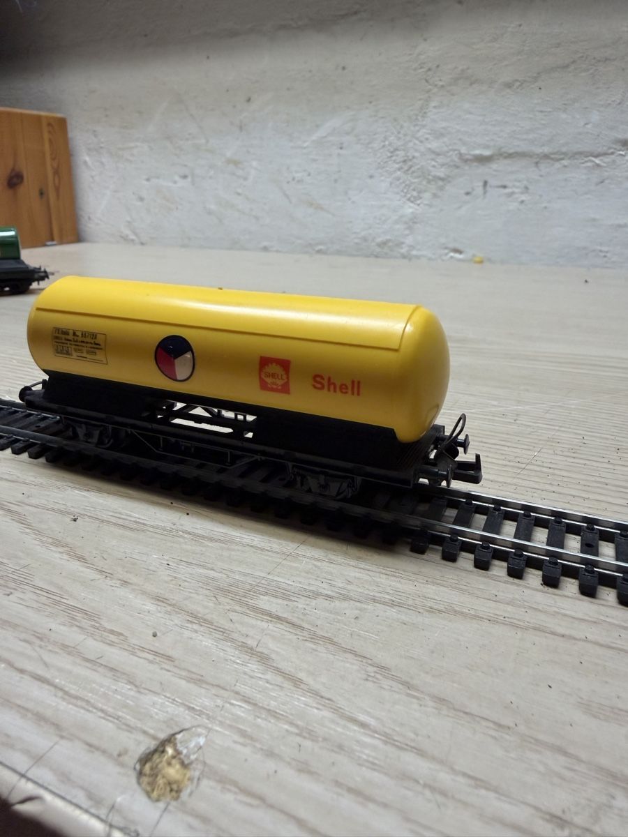 Lima Modellini di ferrovie: Güterwagen Lima HO – Usato da Herzogenbuchsee venduto da ioa_zcm6