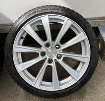 4 Kompletträder zu VW Golf: Neue Reifen - 225/40 R 18 92 V.