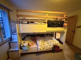 Doppelbett / Etagenbett / Kinderbett