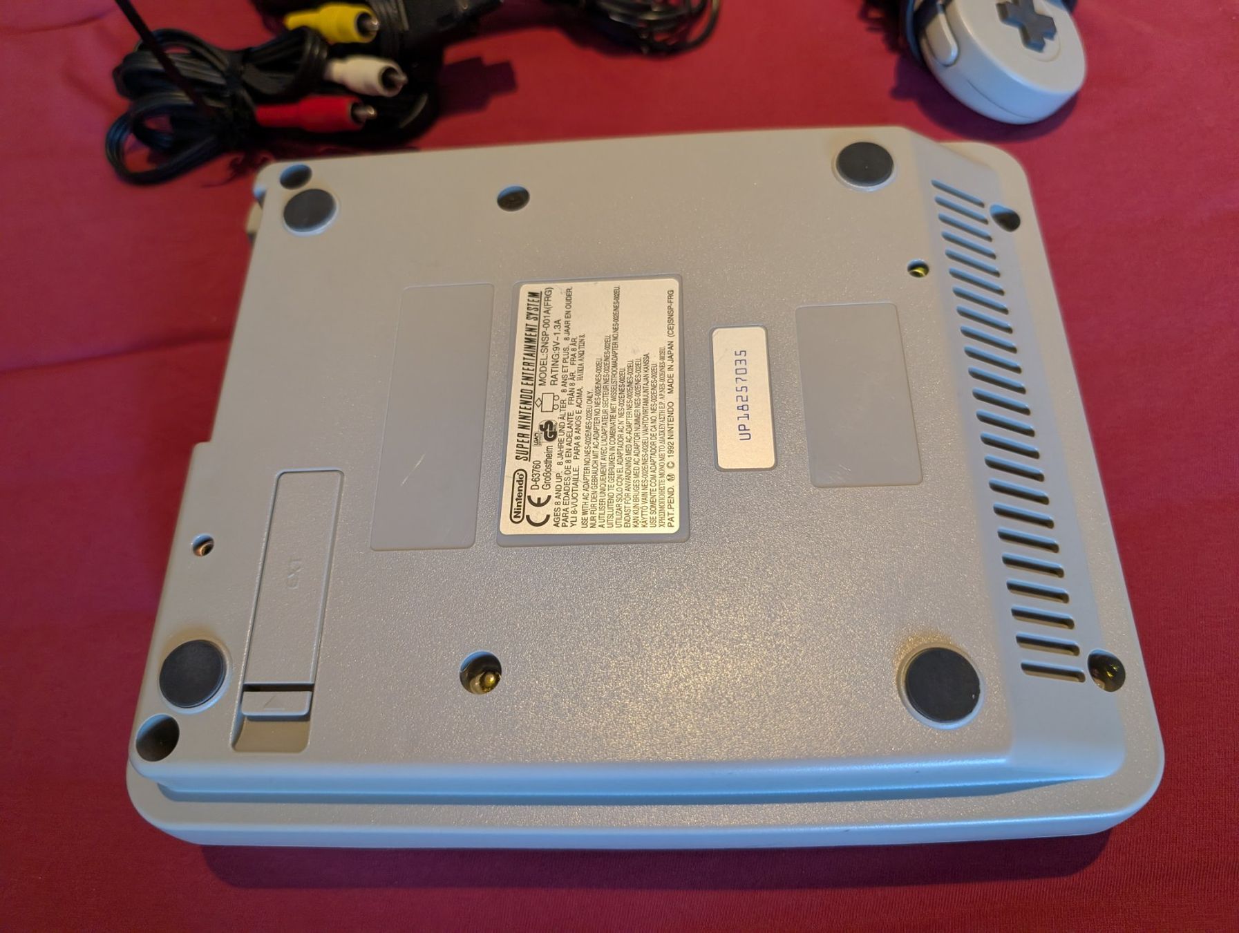 Nintendo Konsolen: Super Nintendo, une manette, un jeu – Gebraucht aus Yvonand von fli_n6mb 2