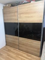 Kleiderschrank Schiebetüren Holznachbildung Schwarz gute Zus