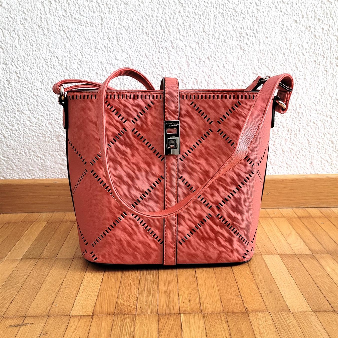 David Jones Borse da donna: David Jones Cross Body Handtasche – Nuovo (secondo la descrizione) da Untersiggenthal venduto da Eulea