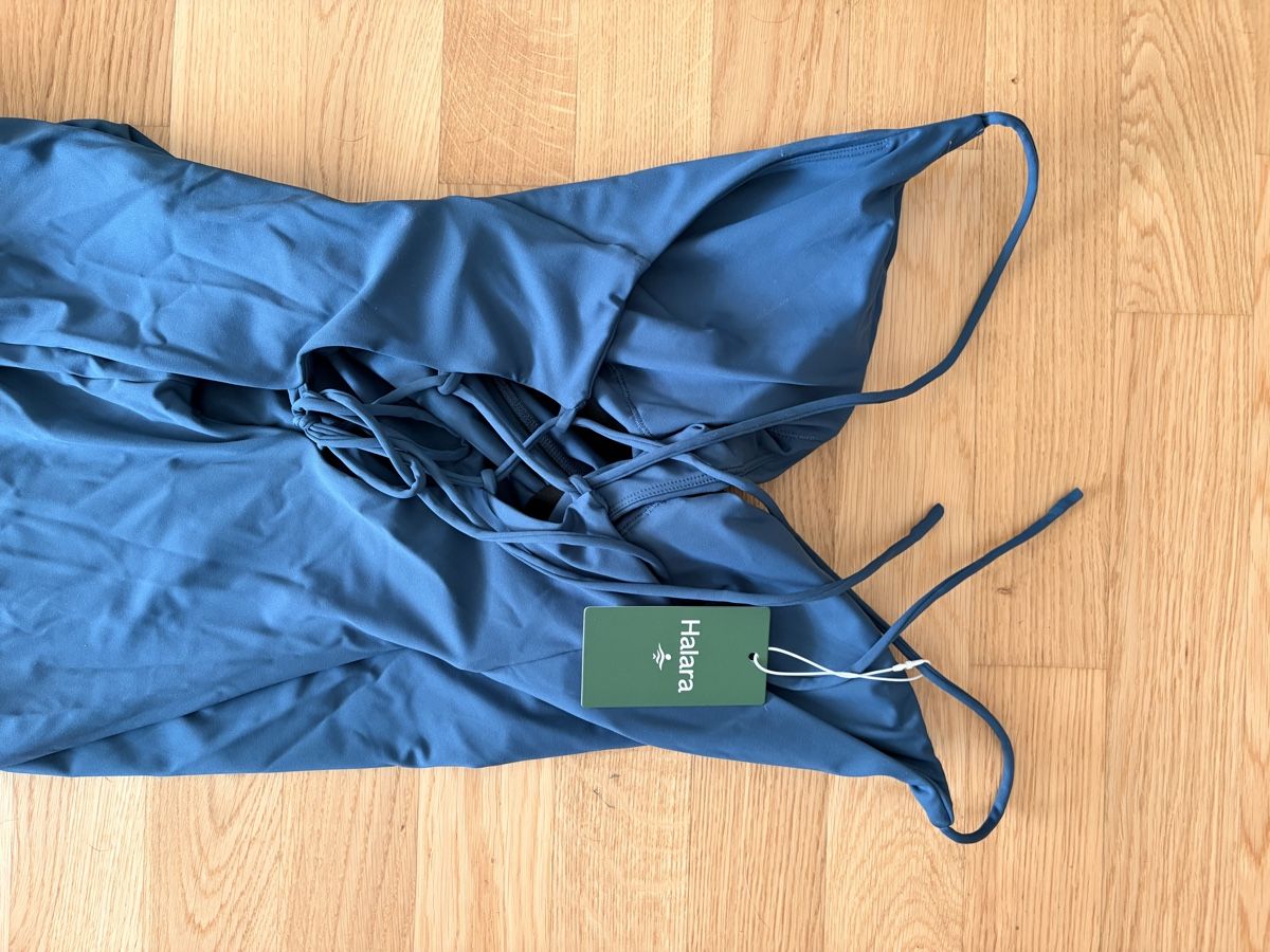 Halara Vestiti: Halara Kleid mit Schnürung neu – Nuovo e nell'imballaggio originale da Zürich venduto da Sandraastoll 5