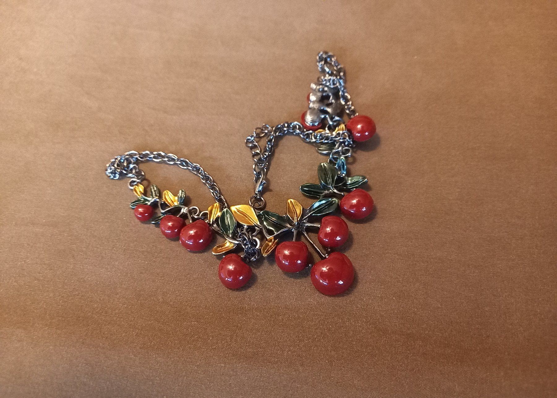 Ketten: Kirschen Retro Halskette - Collier Retro de cerises – Neu und originalverpackt aus Bussigny von NATURALO 5