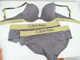 Calvin Klein Damen Nachtwäsche Set grau