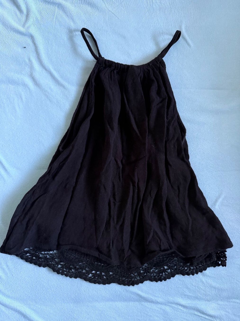 H&M Top: Schwarzes Top H&M – Usato da Altendorf venduto da am9j_nt 2