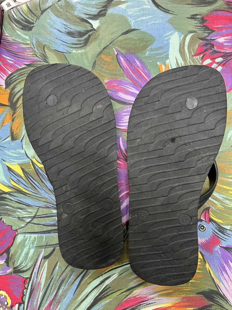 Flipper: Puma Flip Flop Grösse 9 – Usato da Emmen venduto da Carbru 1