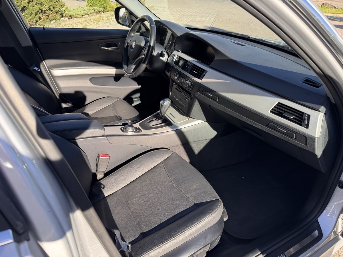 BMW Automobili: Bmw 325i xDrive – Usato da Flawil venduto da BmwLoverM3 7