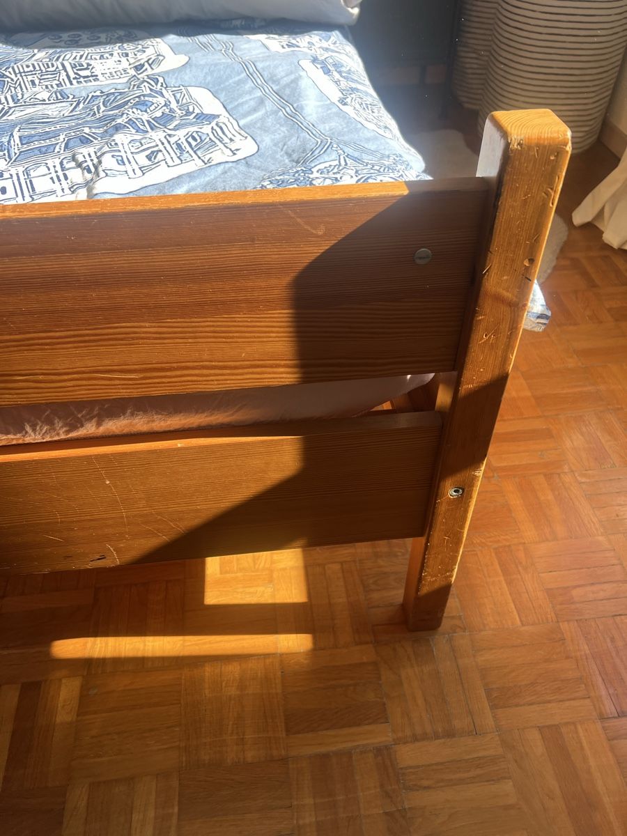 Letti: Cadre de lit 180x200 – Usato da Morges venduto da jod_xsh8 4