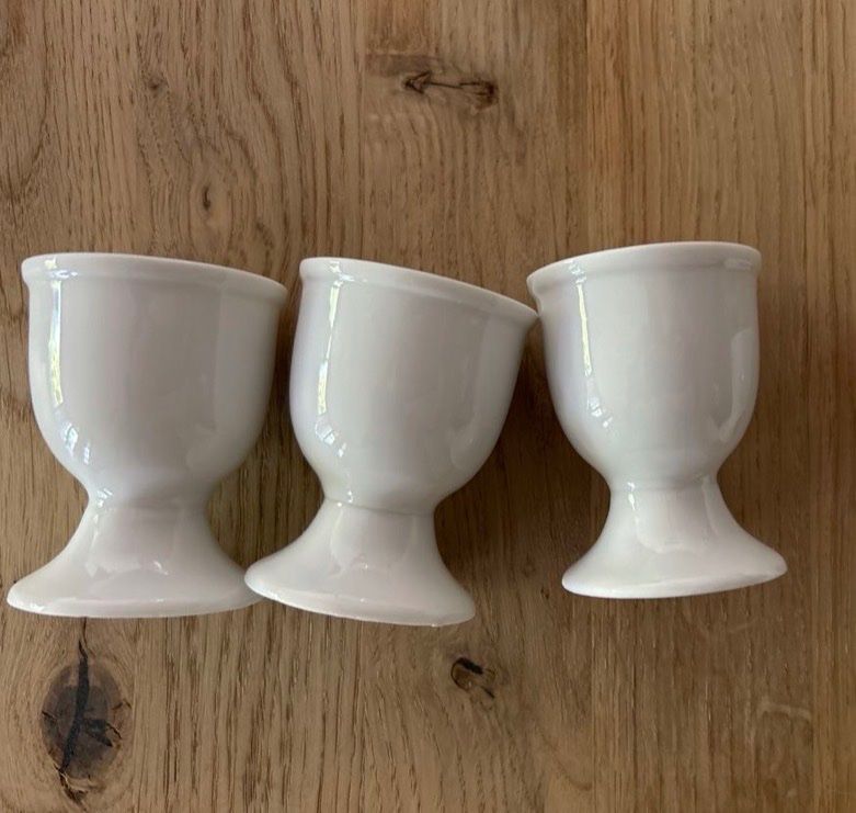 Altre Stoviglie: Eierbecher weiss Keramik 3 – Usato da Herisau venduto da trainee0102