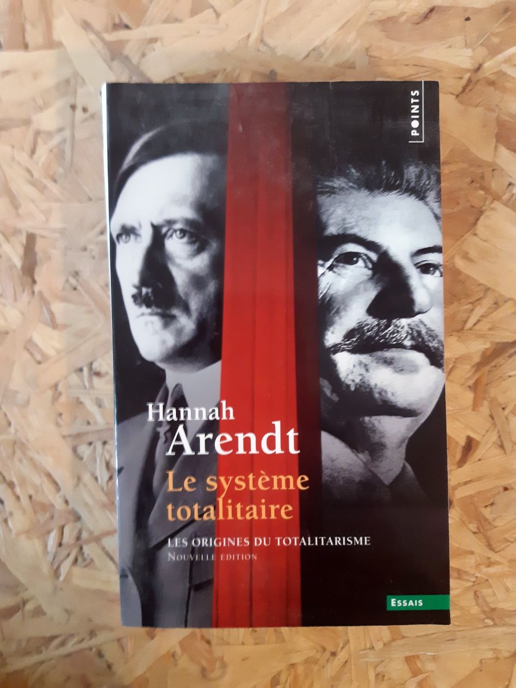Bücher: Livre philo Arendt "Le système totalitaire" – Neu (gemäss Beschreibung) aus Ecublens VD von TWISTO