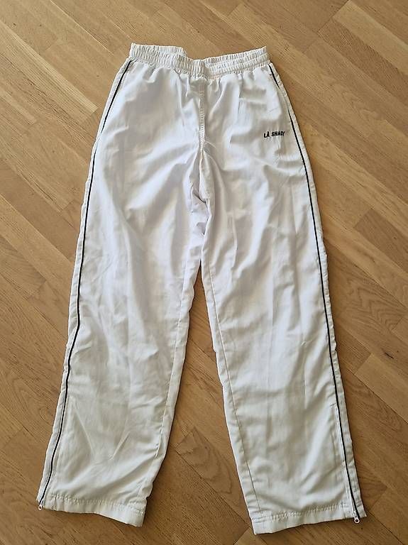Pantaloni: La Shady Trainerhose – Usato da Adligenswil venduto da Nesberto 1