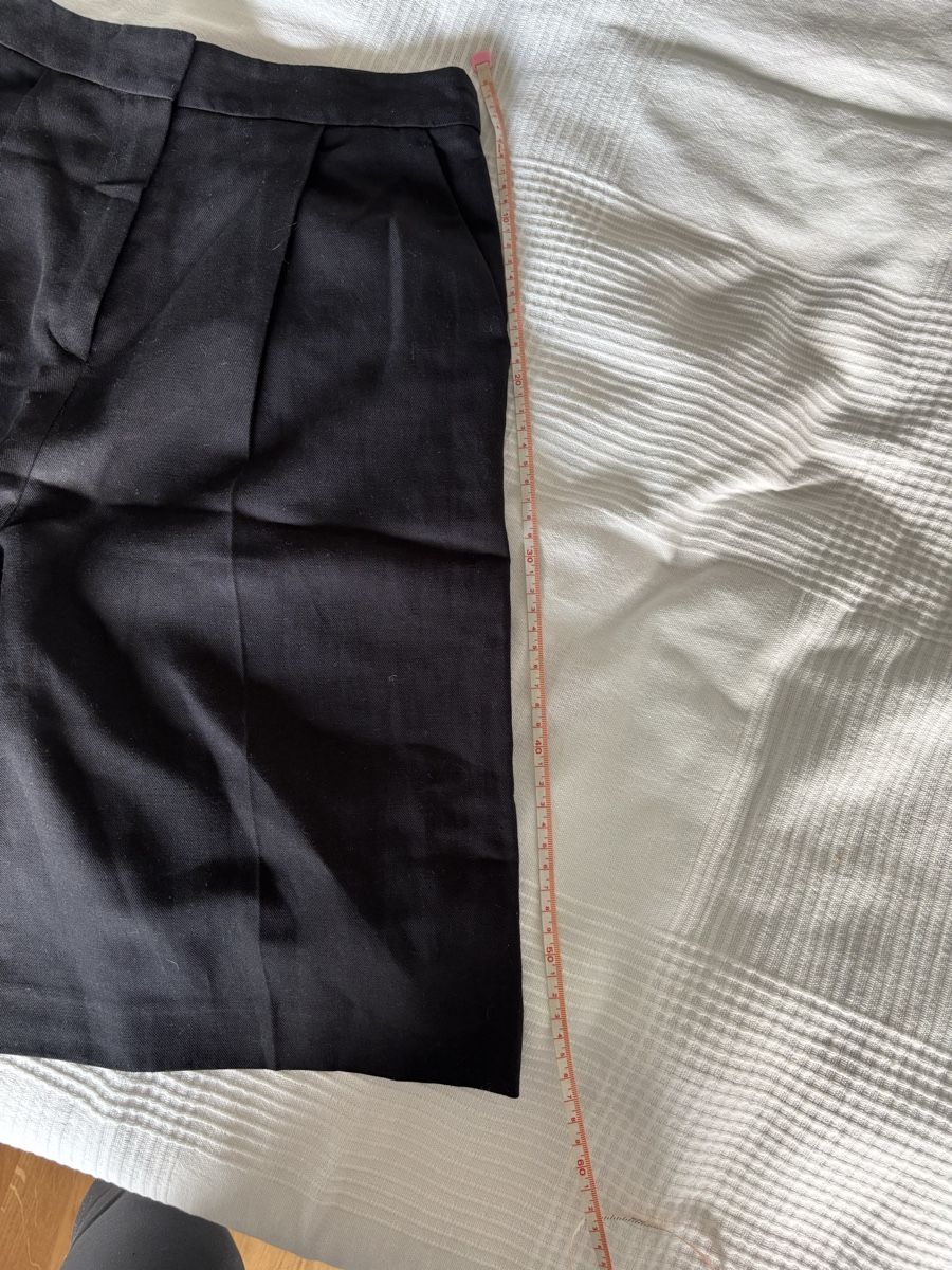 Hallhuber Pantaloni: schwarze midi shorts bermuda von hallhuber – Nuovo (secondo la descrizione) da Winkel venduto da Zimtguetzli 4