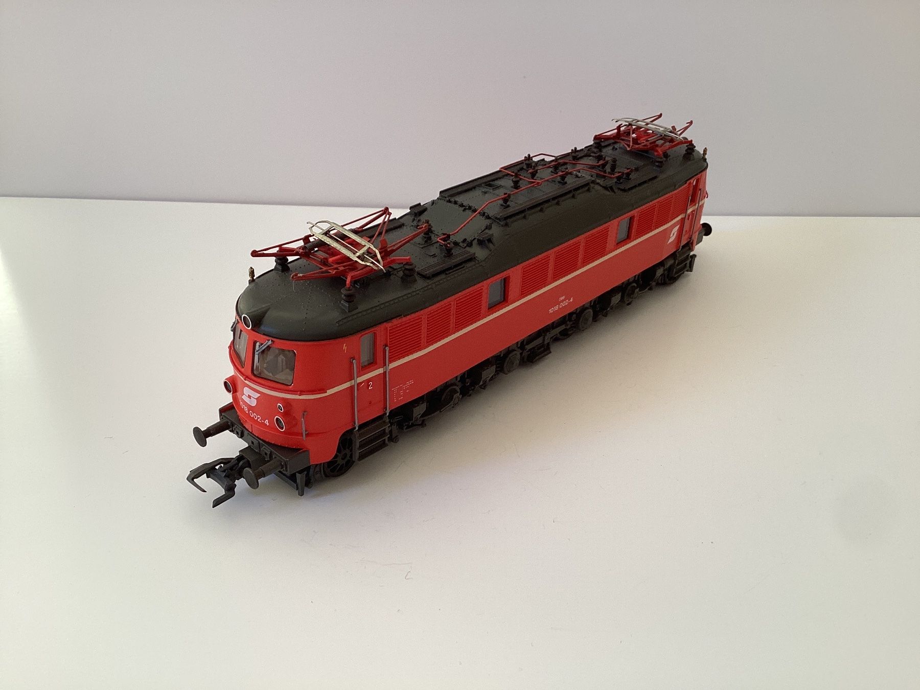 Roco Modellini di ferrovie: Roco 43434 ÖBB 1018 002-4 H0 1:87 – Usato da Effretikon venduto da simtek_de